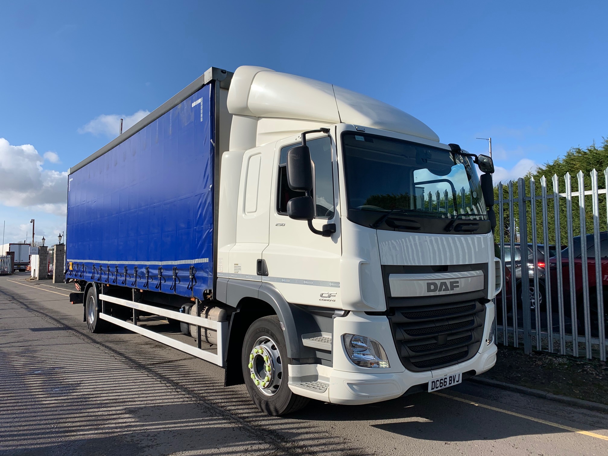 2016 (66) DAF CF 250 18T CURTAINSIDER - Asset Alliance Group