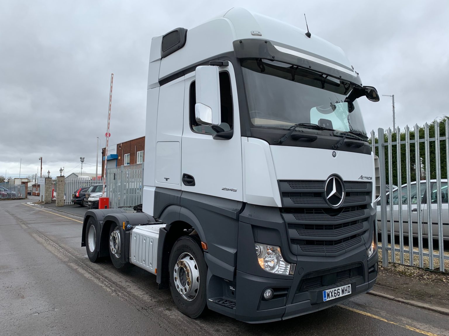 Mercedes Benz Tractor Units | Tractor Units For Sale | Asset Alliance Group