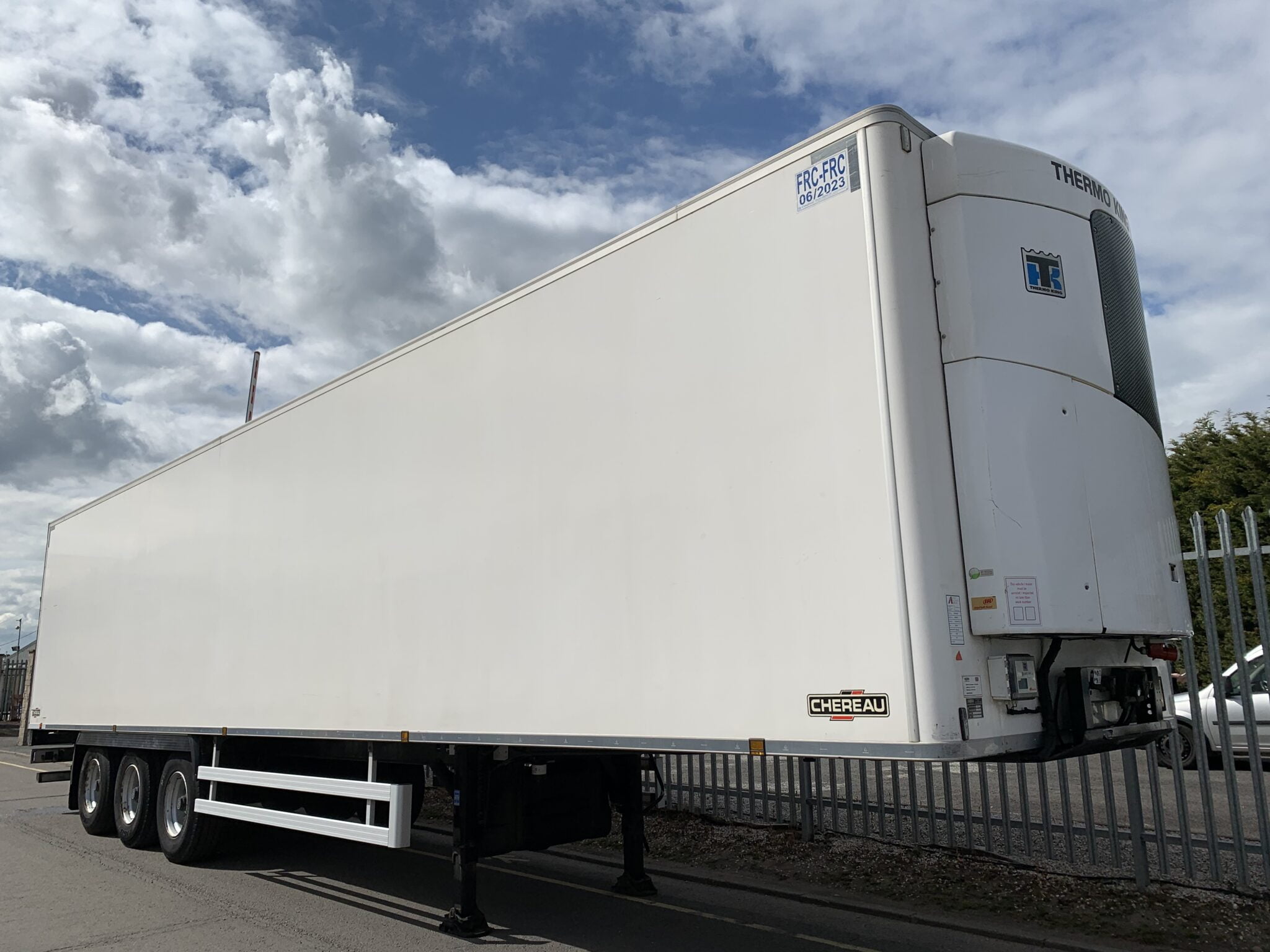 2017 CHEREAU DUAL TEMP FRIDGE TRAILER - Asset Alliance Group