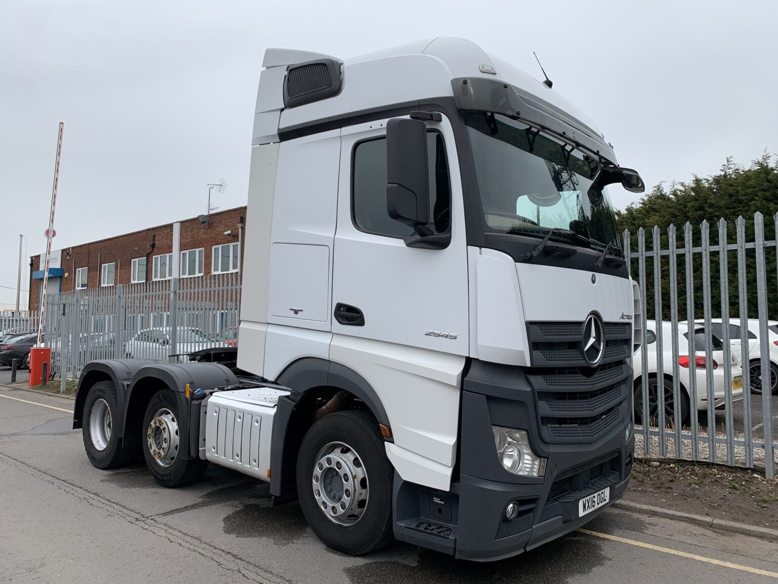 Mercedes Benz Tractor Units | Tractor Units For Sale | Asset Alliance Group