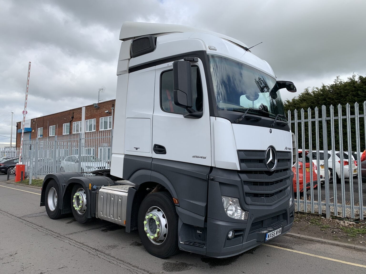 Mercedes Benz Tractor Units | Tractor Units For Sale | Asset Alliance Group