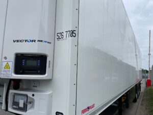 Brand New 2021 Schmitz Fridge Trailer, Carrier Vector HE 19 Fridge Engine, Dual Temperature, 4.08m External Height, 2.59m Internal Height, SAF Axles, Drum Brakes, Aluminium Floor, Barn Doors, 2 x Load Lock Rails, Raise Lower Valve Facility, Jost Landing Legs, Full Manufacturers Warranty Applies, Finance Options Available.