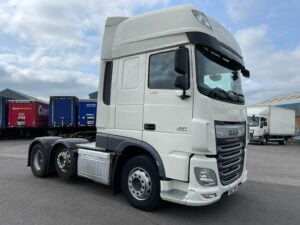 2017 DAF XF, Euro 6, 460bhp, Double Sleeper Superspace Cab, 12 Speed AS Tronic Automatic Gearbox, Exhaust Brake, Steering Wheel Controls, Air Con, Electrically Heated & Adjustable Mirrors, Aluminium Catwalk Infill, USB, 3.95m Wheelbase, Warranty & Finance Options Available.