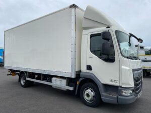 2017 (67) DAF LF Boxvan, 7.5 Tonne, Euro 6, 150bhp, Automatic Gearbox, Day Cab, Steering Wheel Controls, Air Con, Cruise Control, Anteo Tuckunder Tailift (1000kg Capacity), 4.3m Wheelbase, Low Mileage, Choice, Warranty & Finance Options Available.