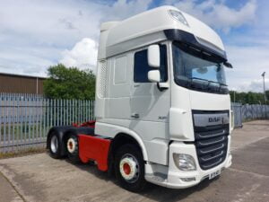 2019 DAF XF, Euro 6, 530bhp, Superspace Twin Sleeper Cab, Automatic Gearbox, 436,802km, Mid-Lift Axle, Retarder, Fridge, Cruise Control, Air Con, Electric Windows & Mirrors, Sat Nav, Warranty & Finance Options Available.
