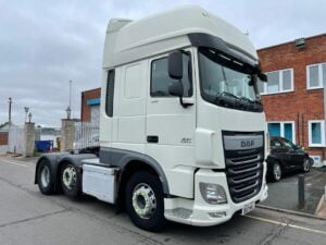2017 DAF XF, Euro 6, 460bhp, Twin Sleeper Superspace Cab, 12 Speed AS Tronic Automatic Gearbox, Steering Wheel Controls, Air Con, 3.95m Wheelbase, Mid-Lift Axle, Xtra Comfort Mattress, Finance, Warranty & Choice Available.