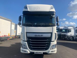 2017 DAF XF, Euro 6, 510bhp, Double Sleeper Superspace Cab, 12 Speed AS Tronic Automatic Gearbox, Exhaust Brake, Steering Wheel Controls, Air Con, Electrically Heated & Adjustable Mirrors, Aluminium Catwalk Infill, 490 Litre Fuel Tank, 90 Litre ADBlue Tank, 3.95m Wheelbase, Finance, Warranty & Choice Available.