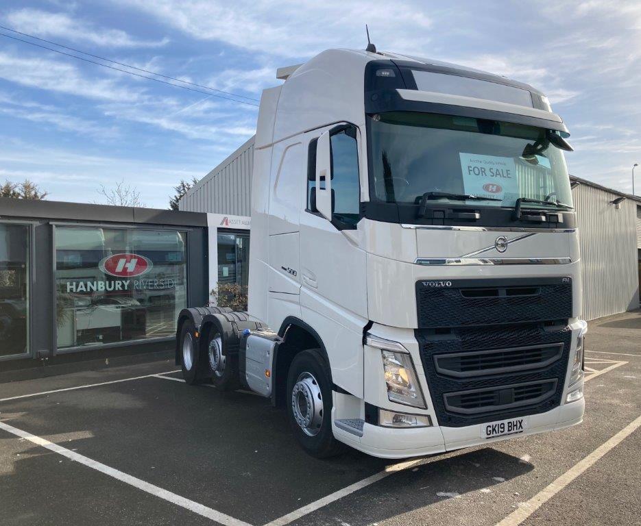2019 Volvo FH, Euro 6, 500bhp, 4.1m Wheelbase, Automatic Gearbox, Factory White, Twin Bunk Package, Overhead and Under bunk Storage, Night Heater, Cruise Control, Fridge, Electric Mirrors, Factory Fitted DVS, Leather Trim, Sat Nav Radio, Finance & Warranty Options Available.