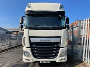 2017 (67) DAF XF, Euro 6, 460bhp, Twin Sleeper Superspace Cab, 12 Speed AS Tronic Automatic Gearbox, Steering Wheel Controls, Air Con, 3.95m Wheelbase, Mid-Lift Axle, Xtra Comfort Mattress, Finance, Warranty & Choice Available.