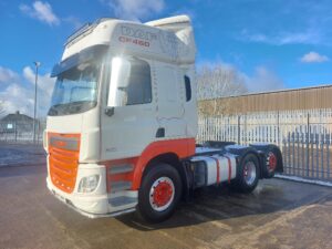 2017 DAF CF, Euro 6, 460bhp, Single Sleeper Space Cab, Tag Axle, PTO, Low Mileage, Aluminium Catwalk Infill Panels, Automatic Gearbox, Electric Mirrors/Windows, Air Con, Fridge, Warranty & Finance Options Available.