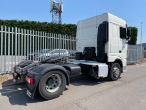 2018 DAF XF, Euro 6, 450bhp, Twin Sleeper Space Cab, Automatic Gearbox, Steering Wheel Controls, Cruise Control, Air Con, Low Mileage, 4x2, Electric Windows & Mirrors, Aluminium Catwalk Infill Panels, Warranty & Finance Options Available.