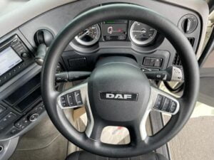2019 (69) DAF XF, Euro 6, 530bhp, Superspace Twin Sleeper Cab, Steering Wheel Controls, Fridge, Sat Nav, Cruise Control, 3.95m Wheelbase, Xtra Comfort Mattress, Mid-Lift Axle, Aluminium Catwalk Infill Panels, Low Mileage, Choice, Warranty & Finance Options Available.