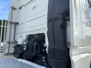 2019 (69) DAF XF, Euro 6, 530bhp, Superspace Twin Sleeper Cab, Steering Wheel Controls, Sat Nav, Cruise Control, 3.95m Wheelbase, Xtra Comfort Mattress, Mid-Lift Axle, Aluminium Catwalk Infill Panels, Low Mileage, Choice, Warranty & Finance Options Available.