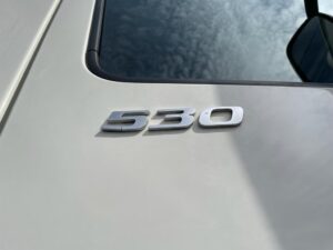 2019 (69) DAF XF, Euro 6, 530bhp, Superspace Twin Sleeper Cab, Steering Wheel Controls, Sat Nav, Cruise Control, 3.95m Wheelbase, Xtra Comfort Mattress, Mid-Lift Axle, Aluminium Catwalk Infill Panels, Low Mileage, Choice, Warranty & Finance Options Available.