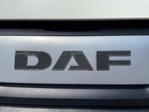 2019 (69) DAF XF, Euro 6, 530bhp, Superspace Twin Sleeper Cab, Steering Wheel Controls, Sat Nav, Cruise Control, 3.95m Wheelbase, Xtra Comfort Mattress, Mid-Lift Axle, Aluminium Catwalk Infill Panels, Low Mileage, Choice, Warranty & Finance Options Available.