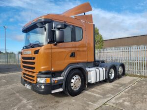 2017 (67) Scania, Euro 6, 450bhp, G Series, Automatic Gearbox, Flat Roof, Tag Axle, PTO Single Line Hydraulics, Fridge, Sat Nav, Heated Seat, Alloy Wheels, Cruise Control, Low Mileage, Finance & Warranty Options Available.