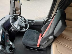 2022-mercedes-actros-2548-sold-1000002246