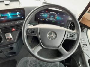 2022-mercedes-actros-2548-sold-1000002249