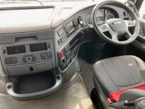 2020-daf-xf530-12-1