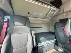 2020-daf-xf530-dk20zyc-7