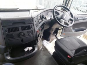 2021-daf-xf480-space-cab-6x2-tractor-unit-dg21-fcm-10