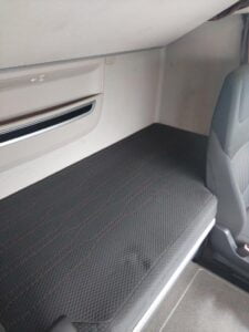 2021-daf-xf480-space-cab-6x2-tractor-unit-dg21-fcm-8