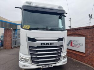 2022-daf-xg530-ngd-high-roof-sleeper-6x2-tractor-unit-sold-df22-uvx-2