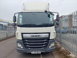 year-2021-70-plate-daf-cf230-sleeper-18-tonne-curtainsider-fj70-wka-2