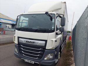 year-2021-70-plate-daf-cf230-sleeper-18-tonne-curtainsider-fj70-wka-6