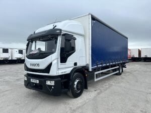 2021-iveco-eurocargo-curtain-thumbnail_img_0797