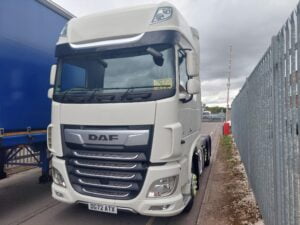 2022-72-plate-daf-xf480-superspace-dg72-atx-8