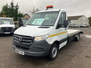 2019-mercedes-recovery-sprinter-1