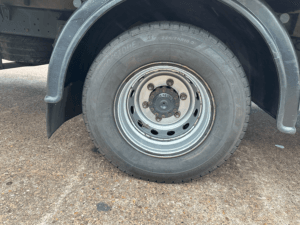 2020-70-plate-iveco-daily-7-2t-dropside-flat-bed-sold-fn70-xng-18