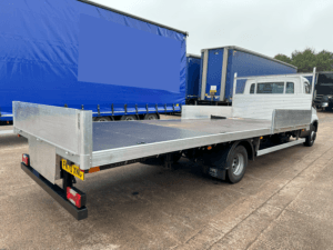 2020-70-plate-iveco-daily-7-2t-dropside-flat-bed-sold-fn70-xng-4