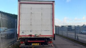 year-2016-16-plate-daf-cf250-sleeper-18-tonne-tail-lift-curtainsider-sold-gl16-lnx-4