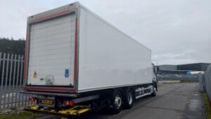 2018-mercedes-benz-2530-26-tonne-tail-lift-fridge-sold-wx18-lwo-5