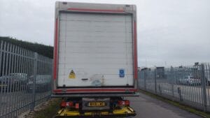 2018-mercedes-benz-2530-26-tonne-tail-lift-fridge-sold-wx18-lwo-6