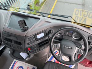 2021-daf-xf530-superspace-red-sold-20250113_135628386_ios