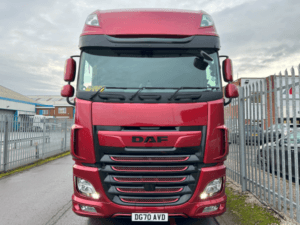 2021-daf-xf530-superspace-red-sold-20250113_153527378_ios