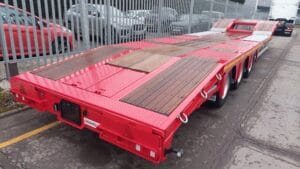 2025-drop-frame-extendable-tractor-carrier-aag-33901-8-copy