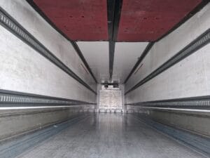 2019-schmitz-twin-temperature-tail-lift-fridge-sold-aag50001-10