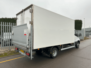 2020-iveco-daily-7t-reefer-lx20-vuk-6-1