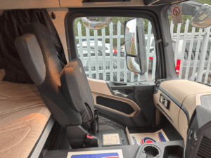 2018-mercedes-benz-actros-1824-18-tonne-tail-lift-fridge-sold-wv68-bwd-21