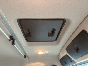 2018-mercedes-benz-actros-1824-18-tonne-tail-lift-fridge-sold-wv68-bwd-24