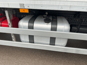 2018-mercedes-benz-actros-1824-18-tonne-tail-lift-fridge-sold-wv68-bwd-3