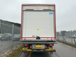 2018-mercedes-benz-actros-1824-18-tonne-tail-lift-fridge-sold-wv68-bwd-6-copy