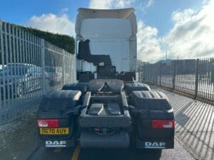 2020-daf-cf530-dg70auv-6