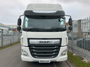2019-daf-cf260-de69gux-1