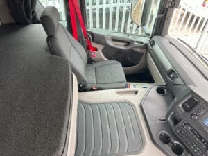 2022-scania-tailift-curtainsider-sold-bg72vae-14