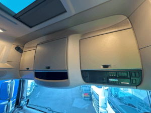 2021-daf-xf530-sold-dk71-vse-4